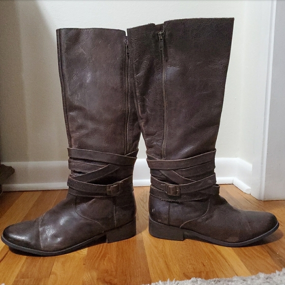 Kenneth Cole Reaction brown riding boots - Picture 2 of 10